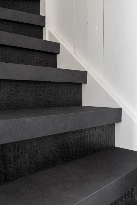 vicstairs-tarkett-rock-dark-grey-25111--7-klein_20230419093235705