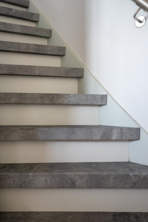 vicstairs-tarkett-patina-concrete-light-grey-022032--2-klein_20230419093020215