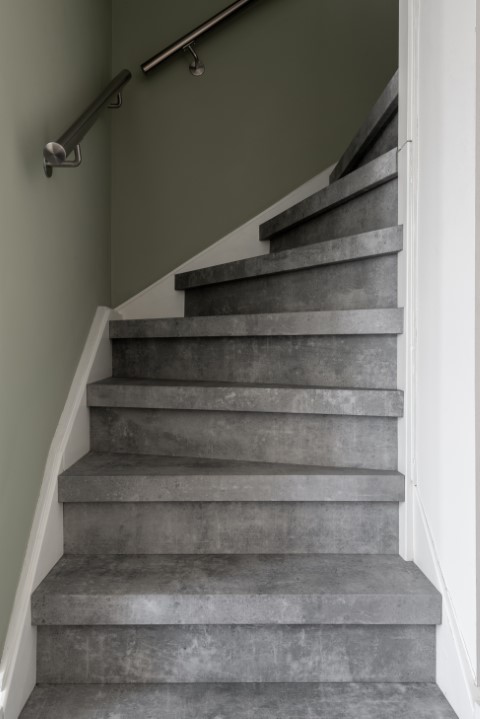 vicstairs-tarkett-patina-concrete-light-grey-022032--7-klein_20230419093029219
