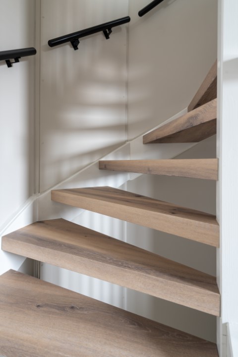 vicstairs-tarkett-forest-oak-nutmeg-03029--6-klein_20230419093423727